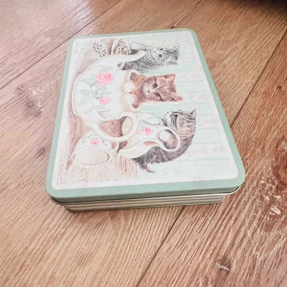 Vtg Keller Charles Philadelphia Kitten Teapot Tin Decorative Metal Box Green